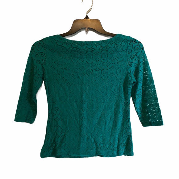 Banana Republic Lace Top - Picture 2 of 6